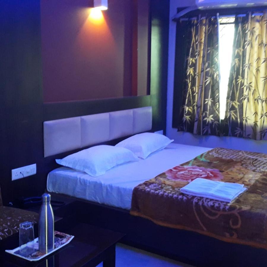 Hotel Siddhi Vinayak Пурі Екстер'єр фото